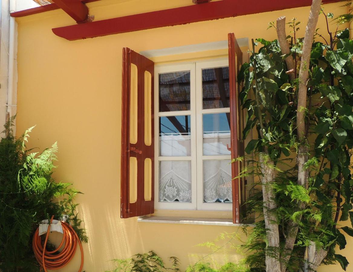 Aloustina'S House Vila Simi Exterior foto